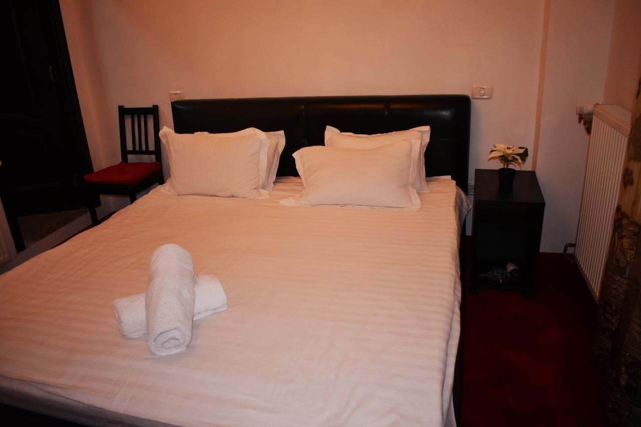 Grand Central Accommodation - Beldiman Bukarest Eksteriør billede