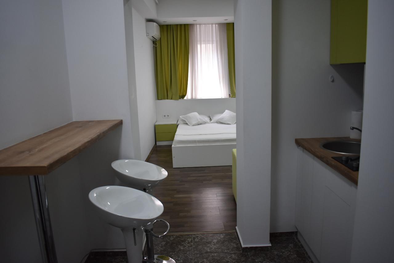 Grand Central Accommodation - Beldiman Bukarest Eksteriør billede